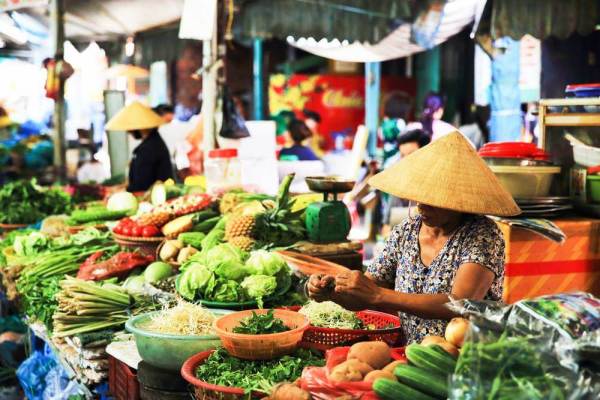 Điềm báo gì khi nhìn thấy đi chợ? Lành ít dữ nhiều?