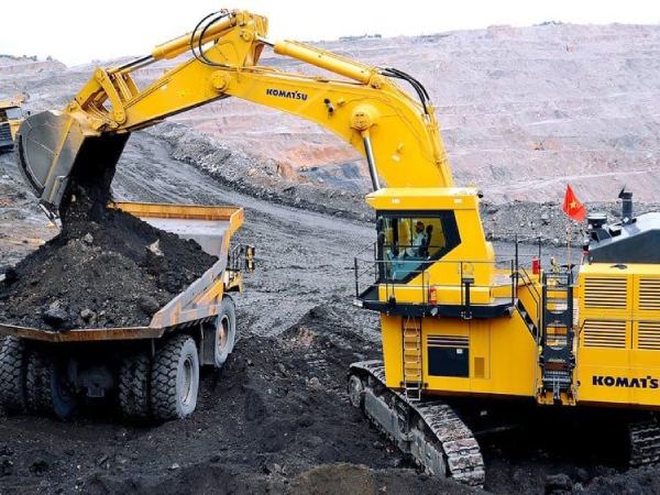 Mộng mị mơ thấy máy xúc đang hoạt động