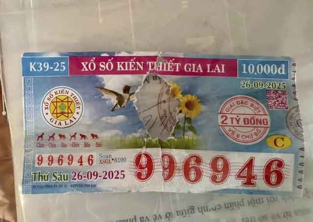 Tờ vé trúng độc đắc bị rách ở Quảng Ngãi được trả thưởng